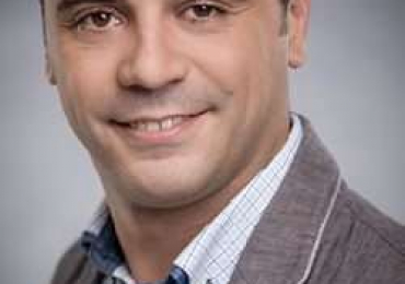 Antonio – Spanischlehrer in Bonn – Spanisch Privatunterricht in Bonn bei Ihnen zu Hause