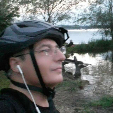 ff9e94c9 8f0b 44ef 8b92 79ff1ee57968