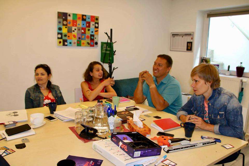 34561202 1595329853897862 3975373754392903680 n