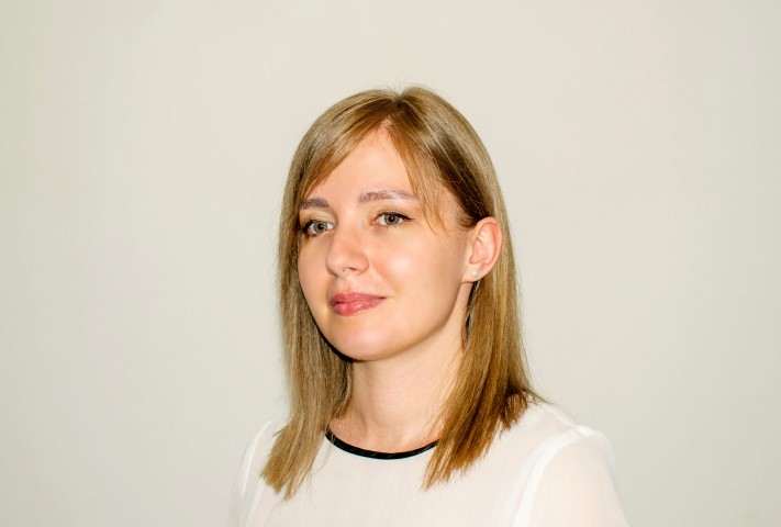 Bosnisch Onlinekurse mit Indira vor Ort/Online