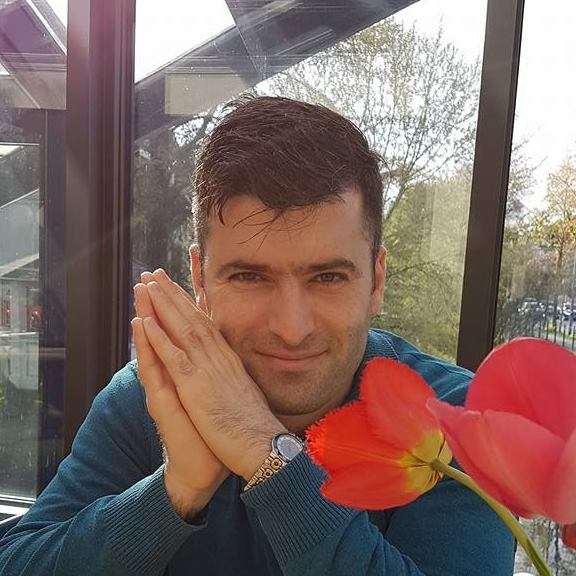 Englisch Sprachkurse mit Autor und Übersetzer Mouneer in München