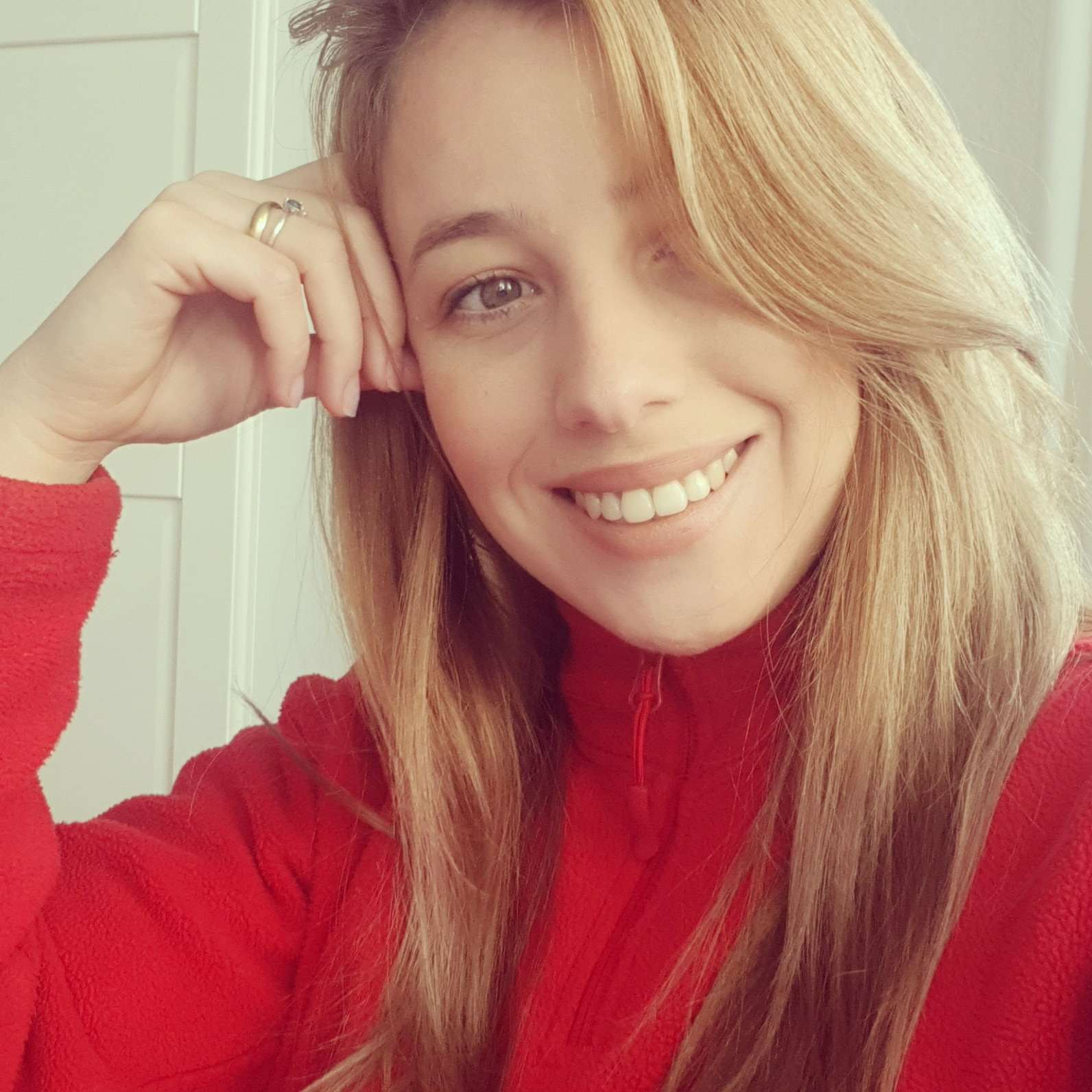 Portugiesisch-Kurse in Potsdam mit Thabata aus Brasilien