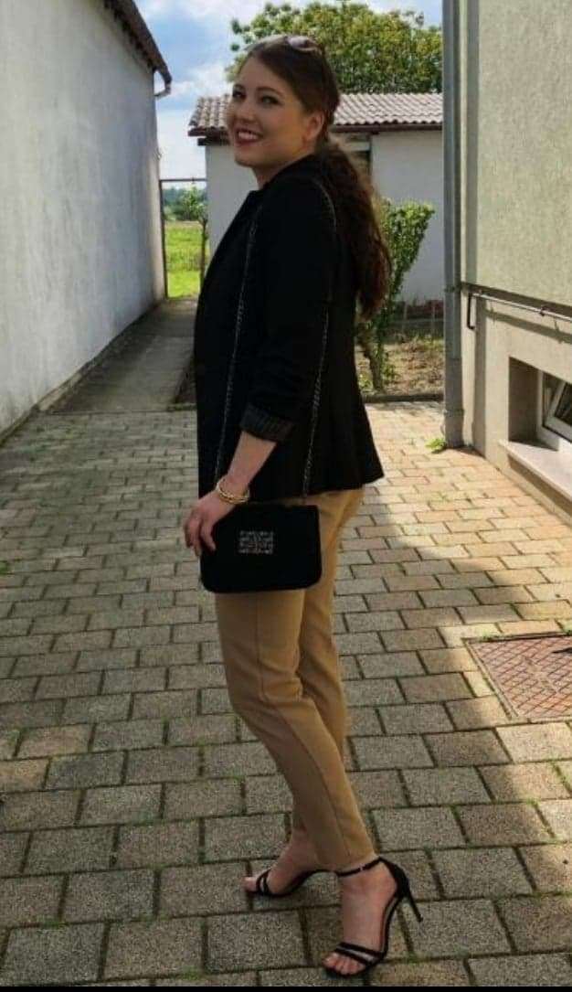 Kroatisch Nachhilfe nehmen in Metzingen mit Lehrerin Isabell