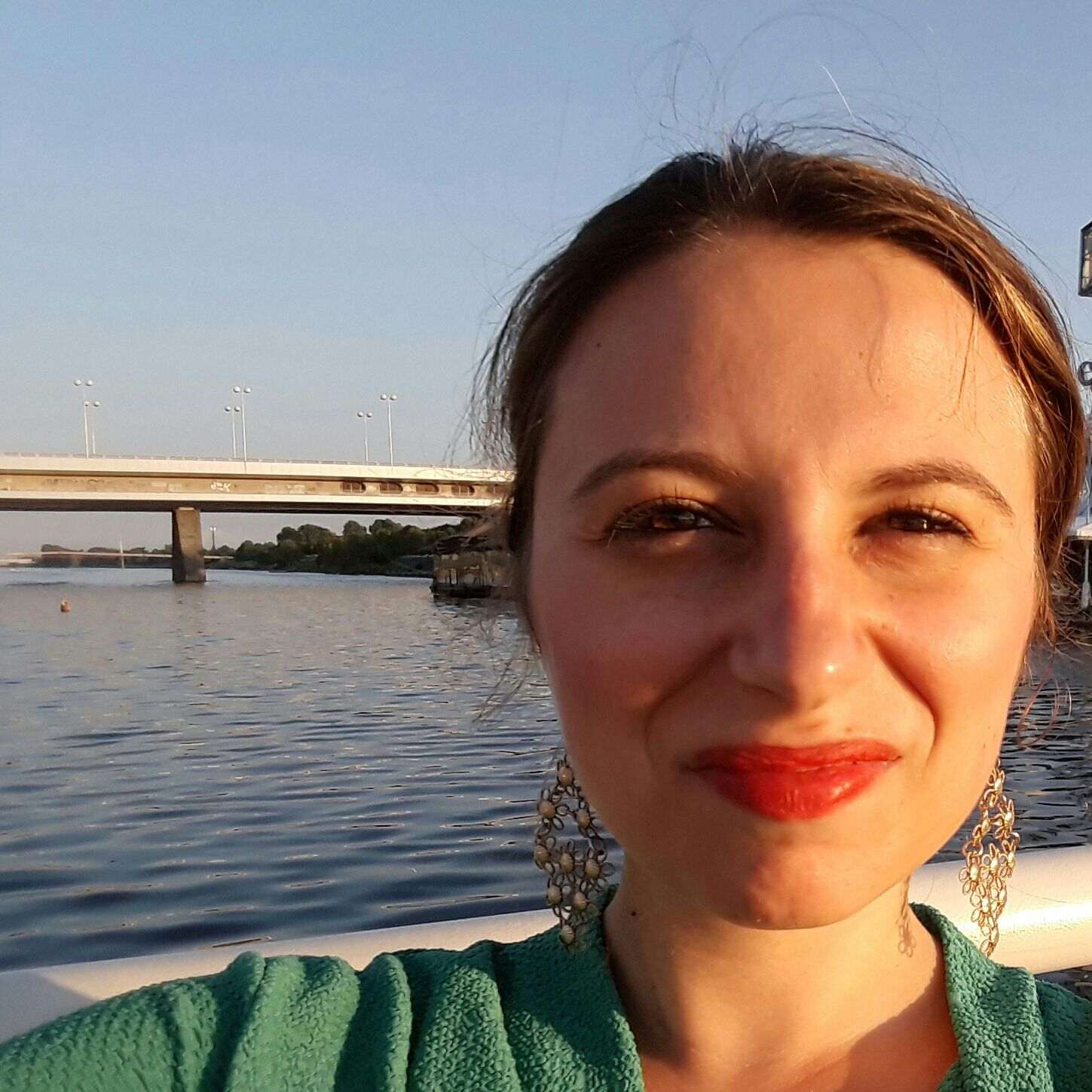 Studierte Sprachtrainerin Marina gibt online Sprachkurse für Chinesisch