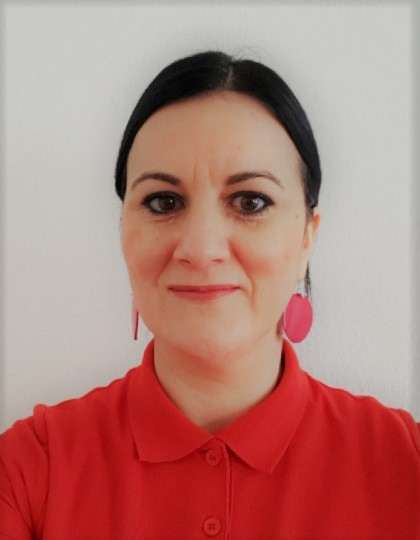 Rumänisch Muttersprachlerin Nicoleta gibt Einzelunterricht in Stralsund