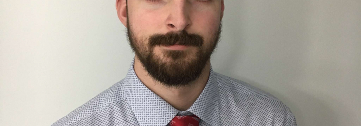 Take English online classes with native speaker Harbison