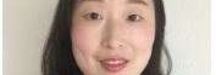 Chinesisch Muttersprachlerin Lili arbeitet in Bamberg als Nachhilfelehrerin