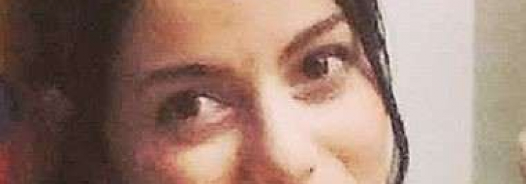 Greek native speaker Erini offers online tutoring lessons