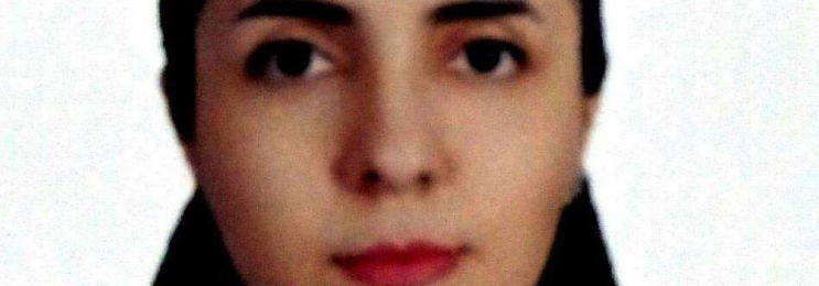 Schulleiterin Asma aus Iran gibt Persisch Privatunterricht in Bremerhaven