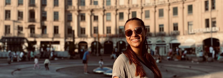 Jetzt Spanisch mit Muttersprachlerin Andrea online perfektionieren