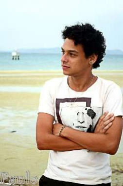 9327bee2 a294 489f a448 d119df948d06