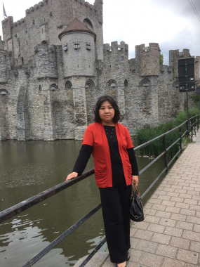 D09DB938 F21B 41CF 9012 4FF4EB8323B5