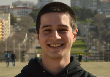 Muttersprachler António gibt Portugiesischnachhilfe in München