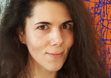 Absolventin und Ungarisch Sprachlehrerin Enikö unterrichtet in Bochum