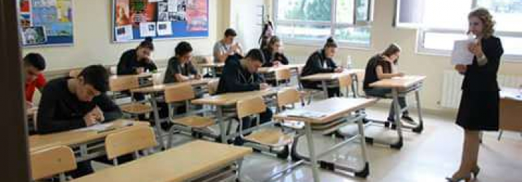 Fremdsprachenlehrerin Valbona gibt online Deutsch Privatunterricht