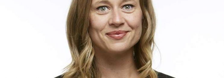 Muttersprachlerin Nicole gibt Deutsch Sprachunterricht in Offenbach