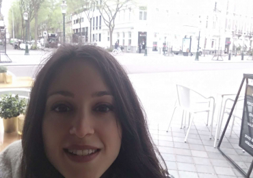 Muttersprachlerin Chrysoula gibt Griechischnachhilfe in München