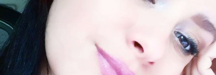 Muttersprachlerin Pelin gibt Türkisch Unterricht in Erding