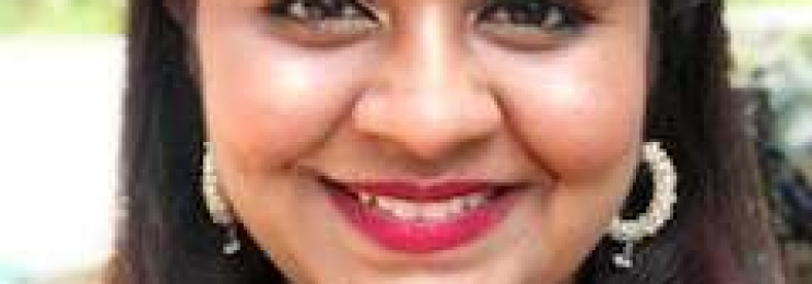 Highly qualified tutor Preeti gives online English courses