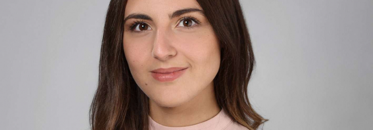 Sprachwissenschaftlerin Claudia gibt Spanischnachhilfe in Berlin