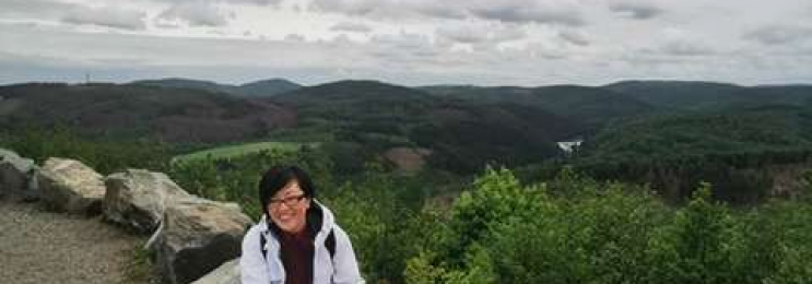 Lerne gemeinsam mit Muttersprachlerin Lily online Chinesisch