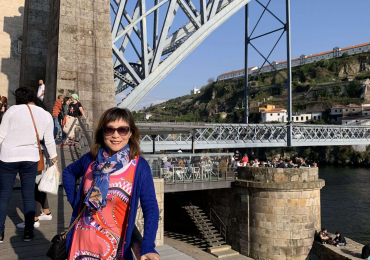 Muttersprachlerin Jinmei bietet Chinesisch Nachhilfe in Frankfurt am Main