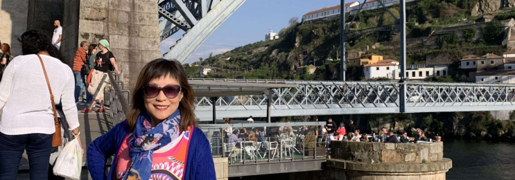 Muttersprachlerin Jinmei bietet Chinesisch Nachhilfe in Frankfurt am Main