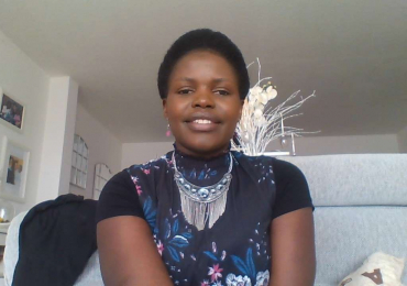 Ausgebildete Sprachlehrerin Assy gibt Französisch Nachhilfekurse in Erfurt