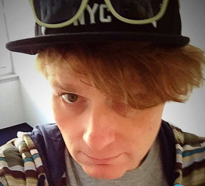 bfcd8085e1d150a3ba588e6230c1d1f253c2541e0c6634082af963d6bc18ac88 01